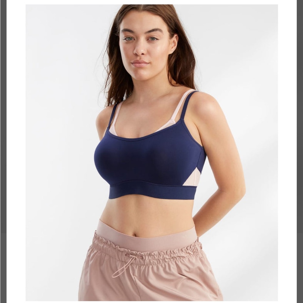Natori Navy and Blush Convertible Sports Bra